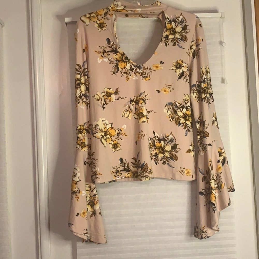 Polly and Esther Boho Pink‎ Choker Floral Bell Sleeve Top XL